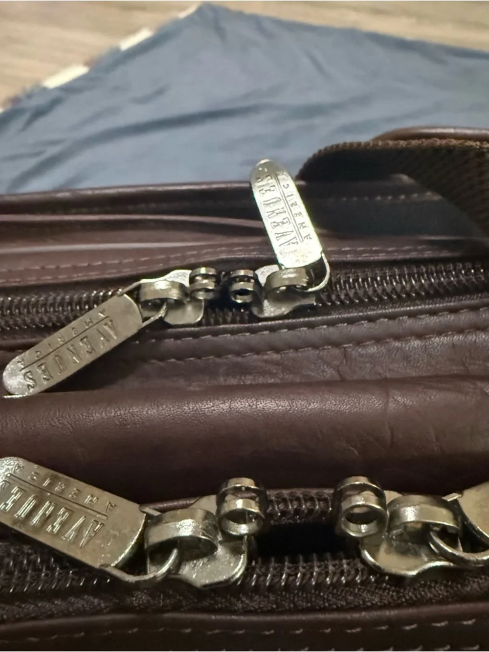 Avenues Classic Brown Leather Messenger Bag NWOT